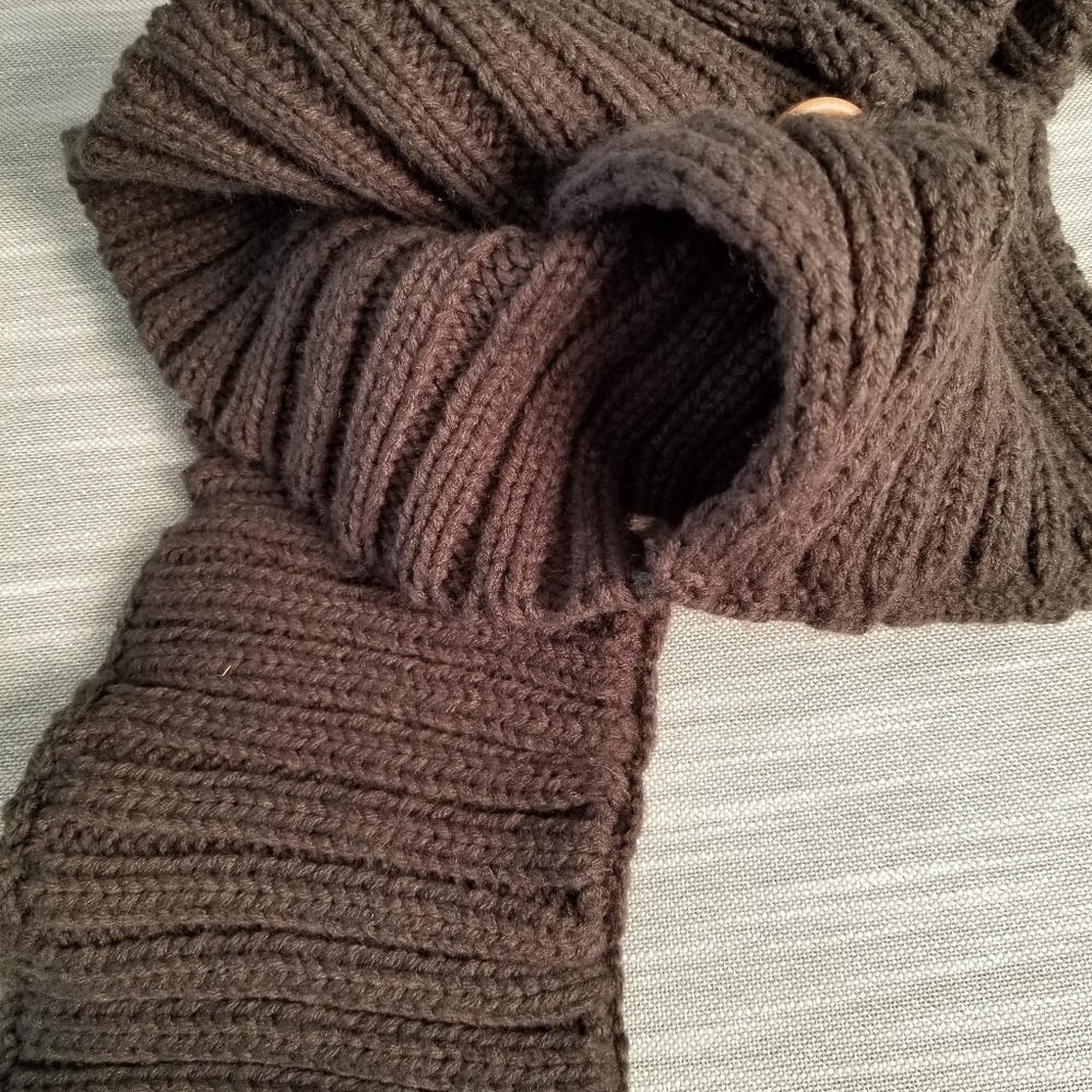 Scarf - Picture 4 of 5